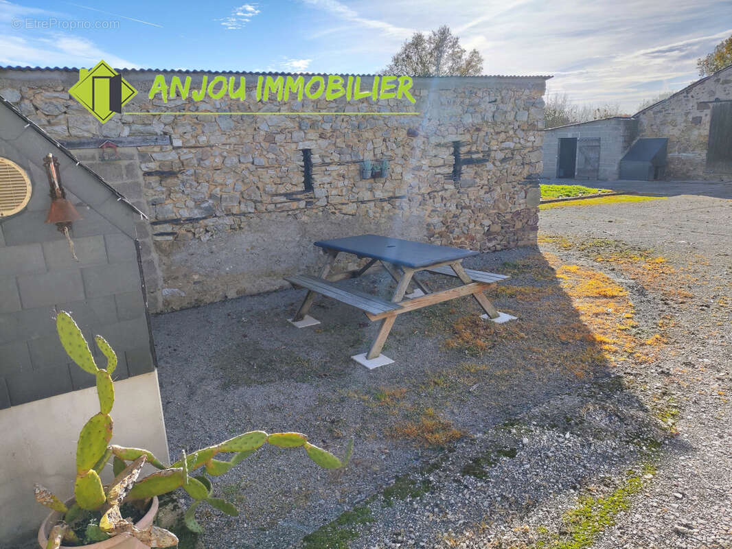 Maison à LA BOISSIERE