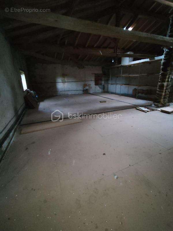 Maison à SAINT-GAUZENS