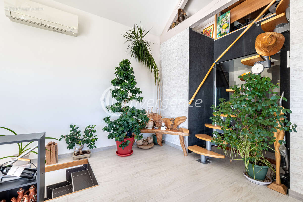 Maison à LA PORCHERIE