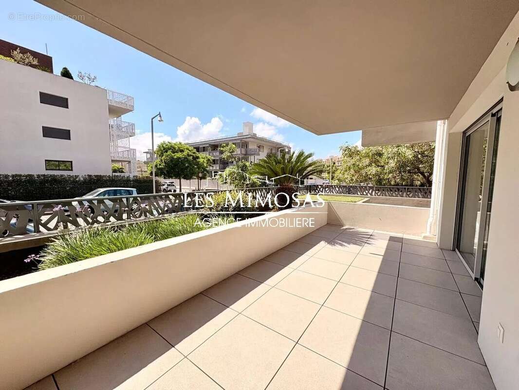 Appartement à FREJUS