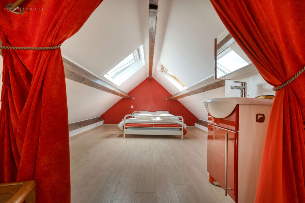 Maison à LIMOURS