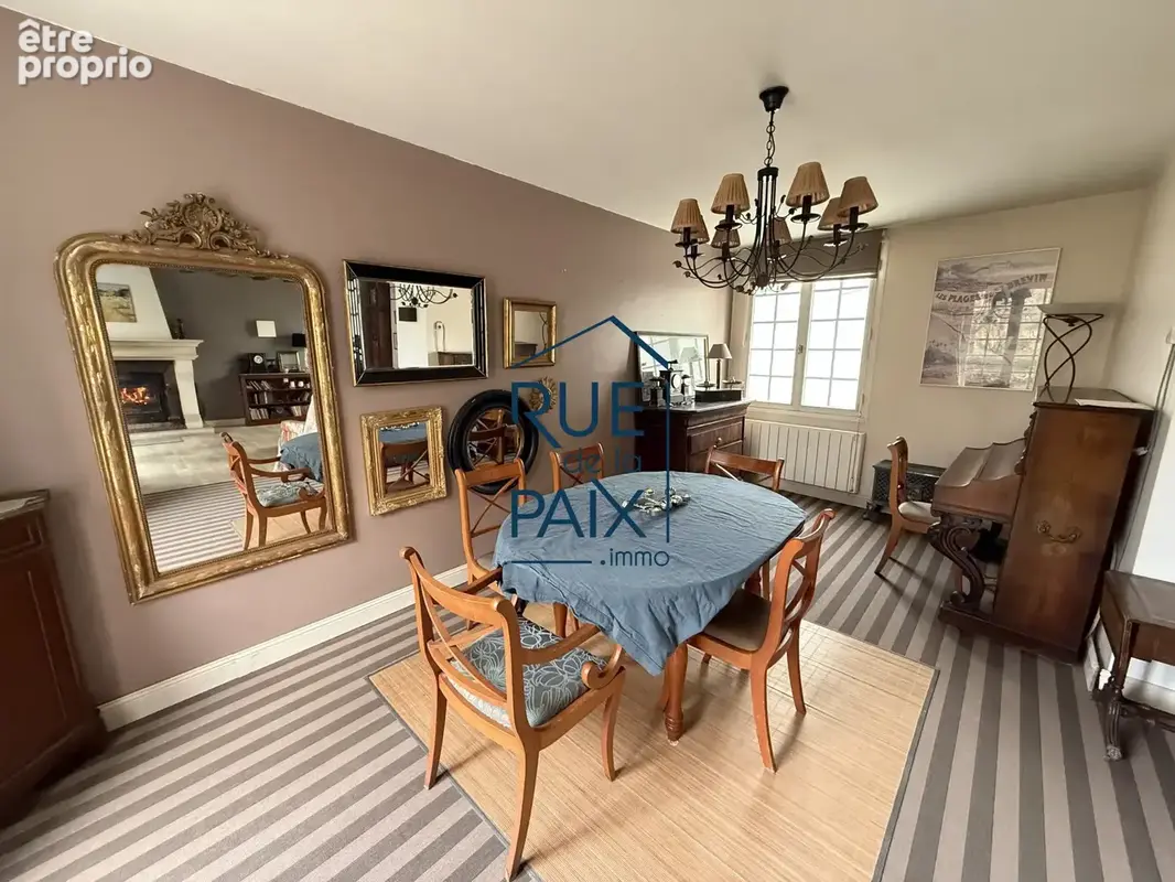 Maison 5 pièces 160 m² à vendre à Saint-Gervais-Les-Trois-Clochers (86230) - photo 2