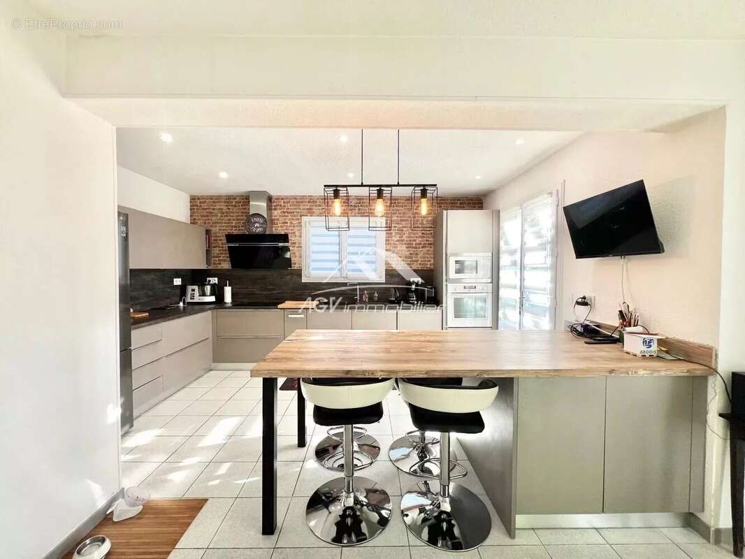 Maison à ROUSSON