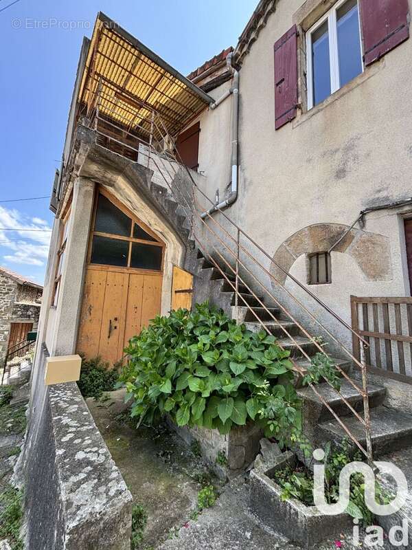 Photo 2 - Maison à LABEGUDE