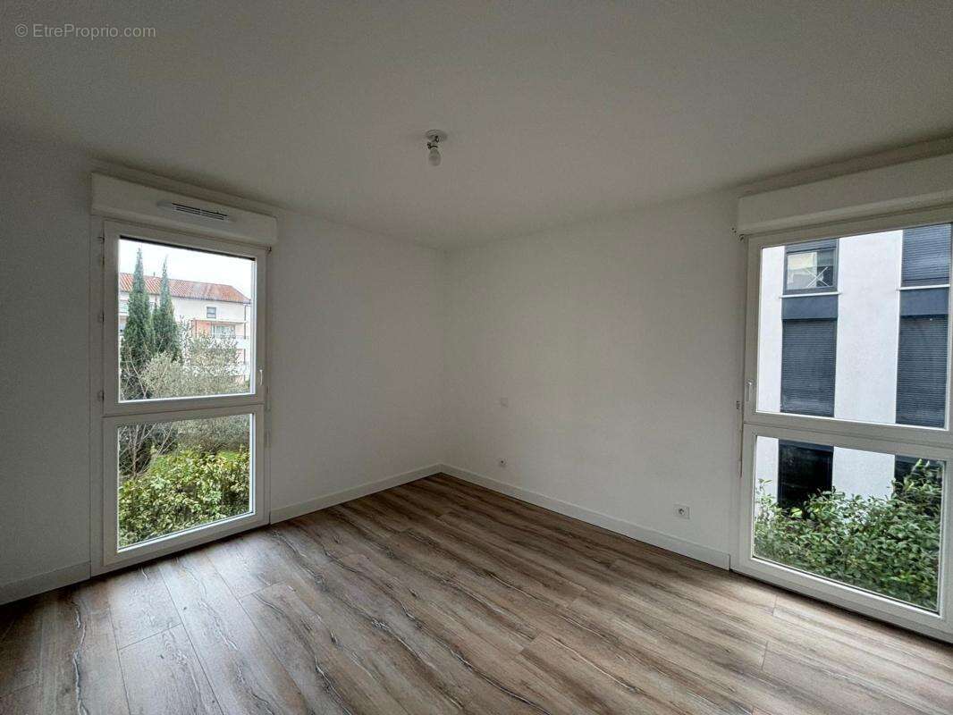 Appartement à QUINT-FONSEGRIVES