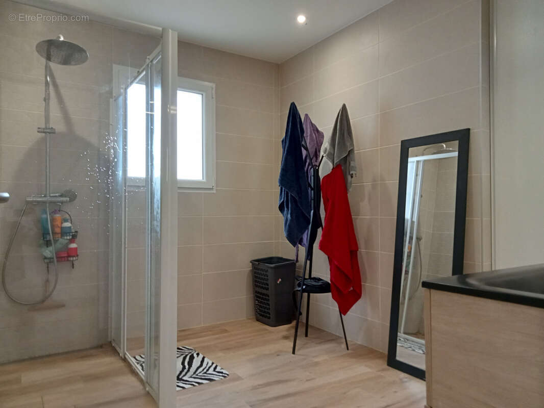 Maison à LA CHAPELLE-HERMIER