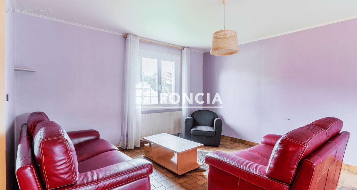 Maison à NOVEANT-SUR-MOSELLE