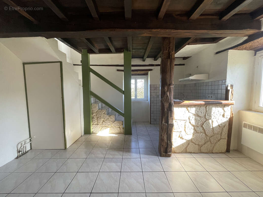 Maison à DOMEZAIN-BERRAUTE