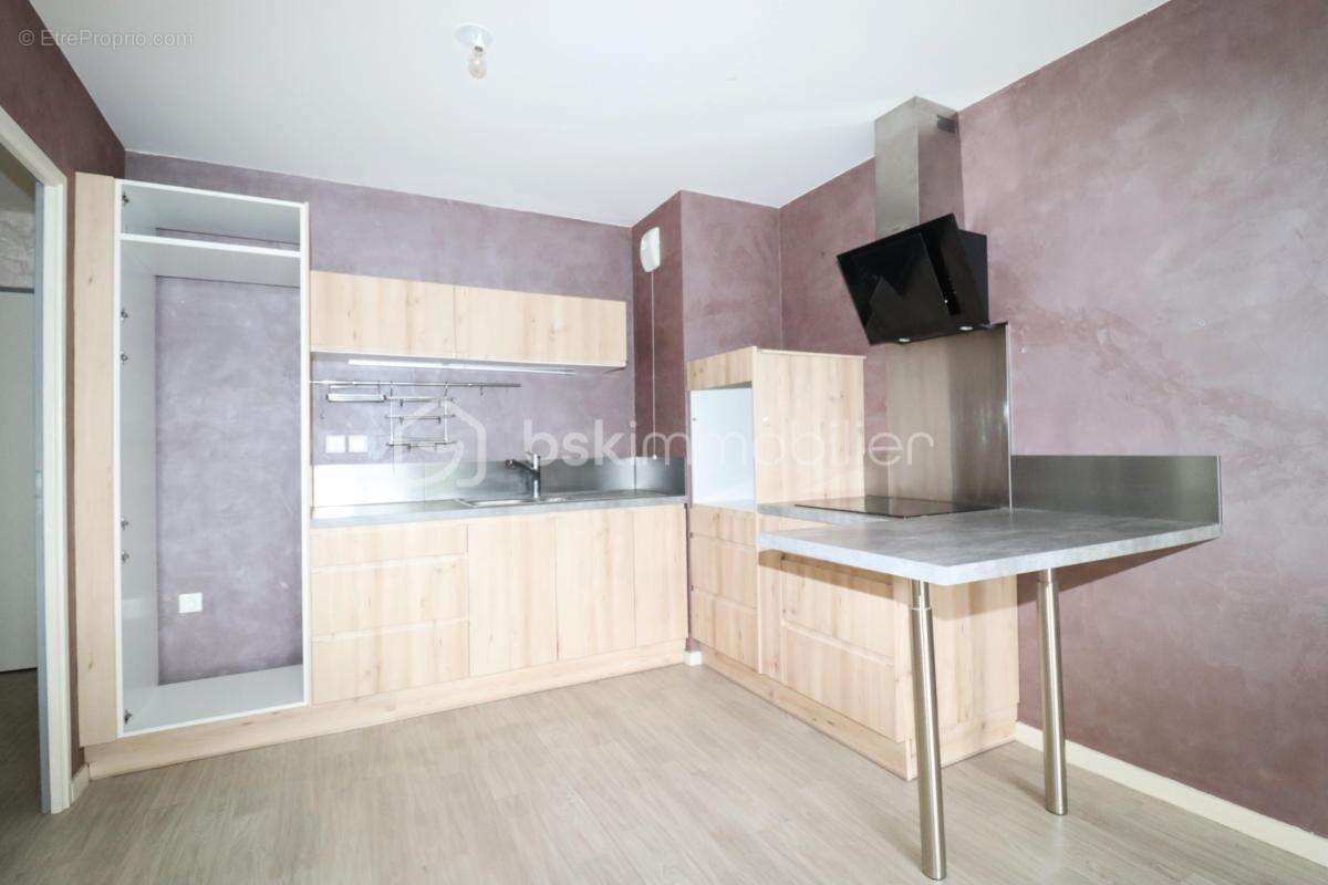 Appartement à EGLY