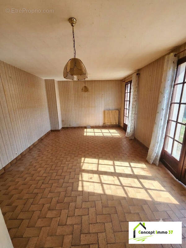 Maison 73 m² à Dierre  - photo 3