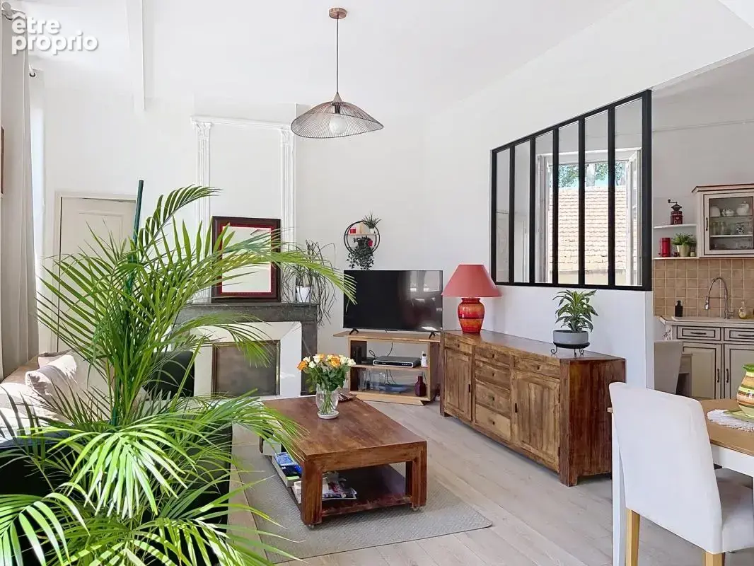 Avignon - intramuros - appartement T3 - 72 m² - photo 4