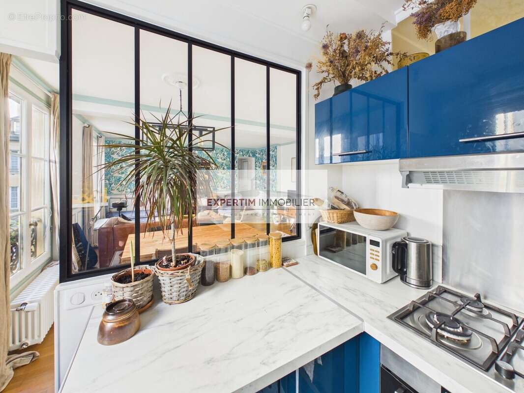 Appartement à VERSAILLES