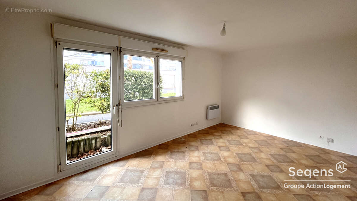 Appartement Dugny 3 pièce(s) 68 m2 - photo 5