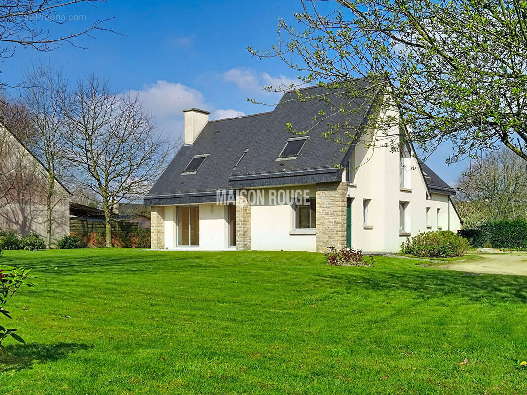 Maison à PLELAN-LE-PETIT