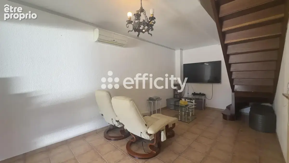 Maison 95 m² à Bagnols-Sur-Ceze  - photo 5