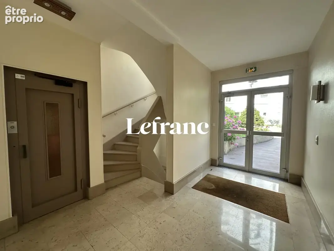 Appartement 1 pièce 11 m² à vendre à Paris-15e (75015) - photo 4