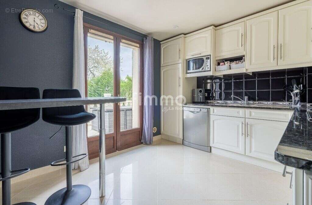 Maison F7 150 m2 Richardets Noisy-Le-Grand - photo 5