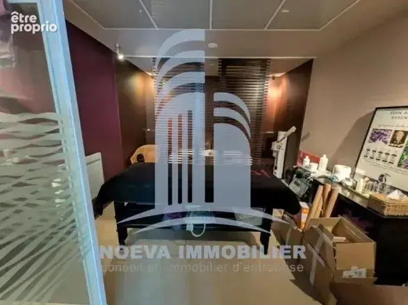 Local commercial rénové avec vitrine – 63 m² – secteur commerçant à fort passage – chaumont (52000) - photo 4