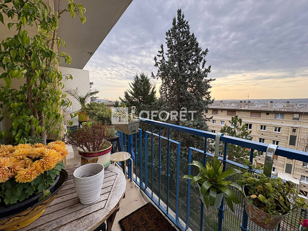 Appartement à MEULAN