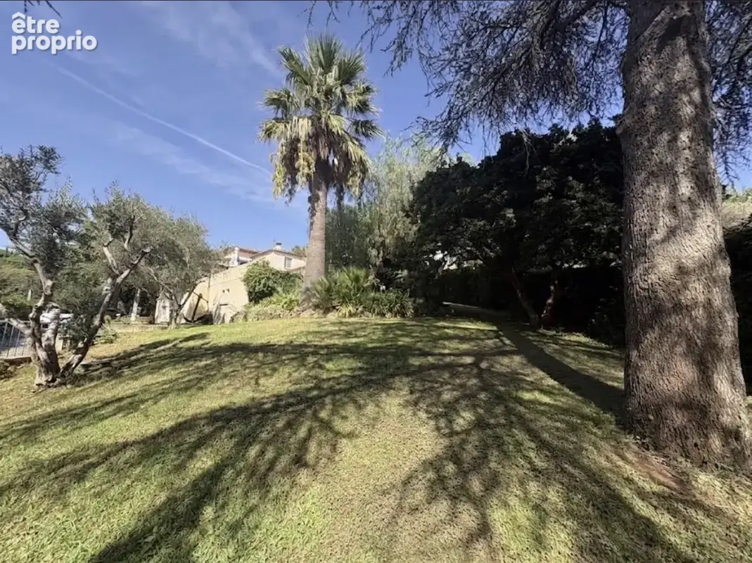 Villa situee a 400 m du port au pied du semaphore - photo 18