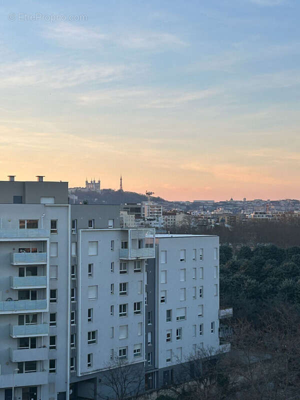 Appartement à LYON-8E