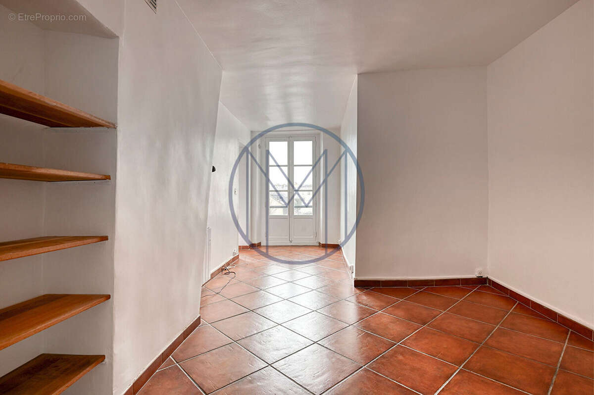 Appartement à VERSAILLES