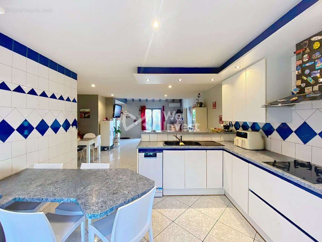 Maison 131 m² à Perpignan  - photo 7