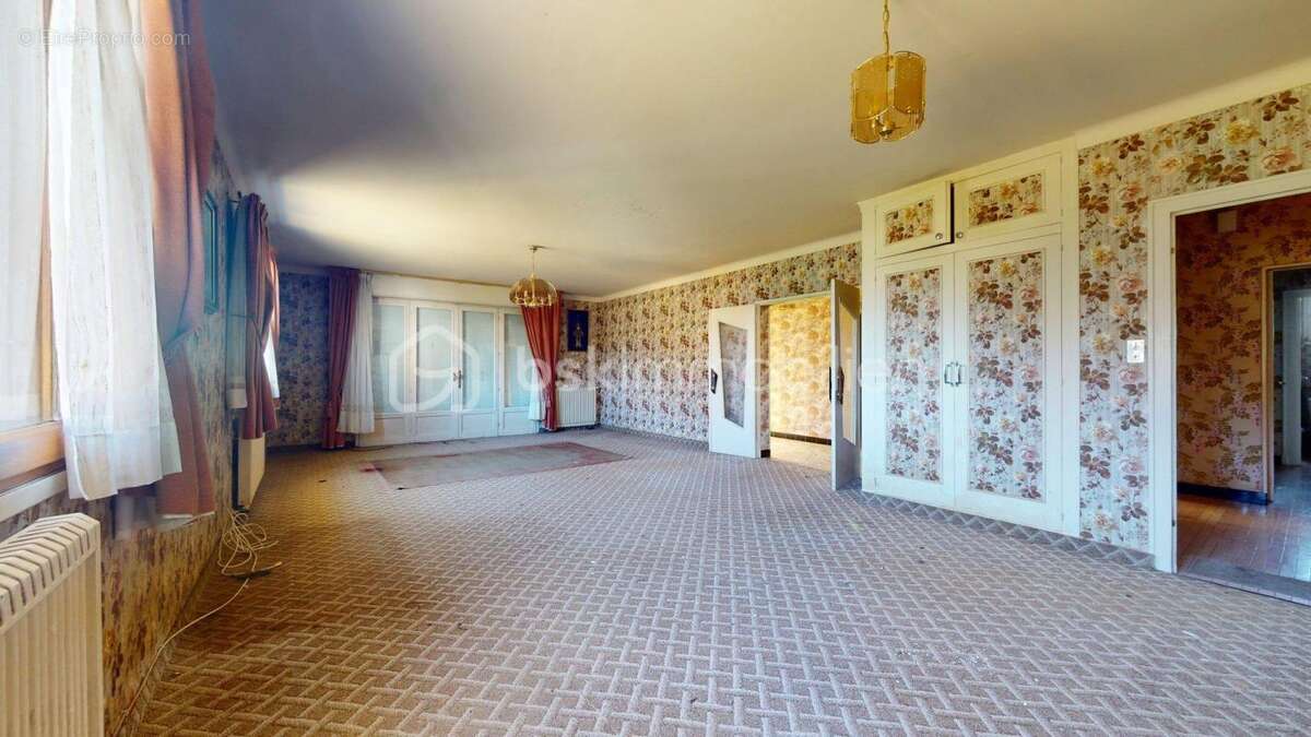 Maison à PONT-L'ABBE-D'ARNOULT