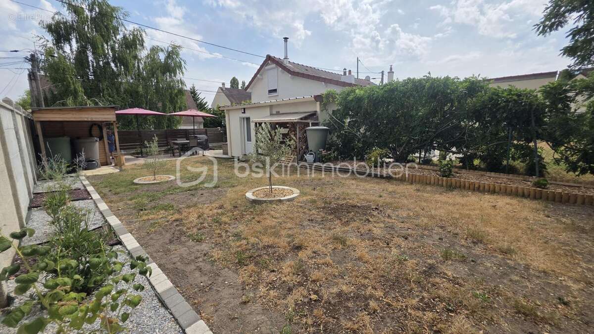 Maison plain-pied 50 m2 + combles - 3 chambres - cave et jardin - photo 16