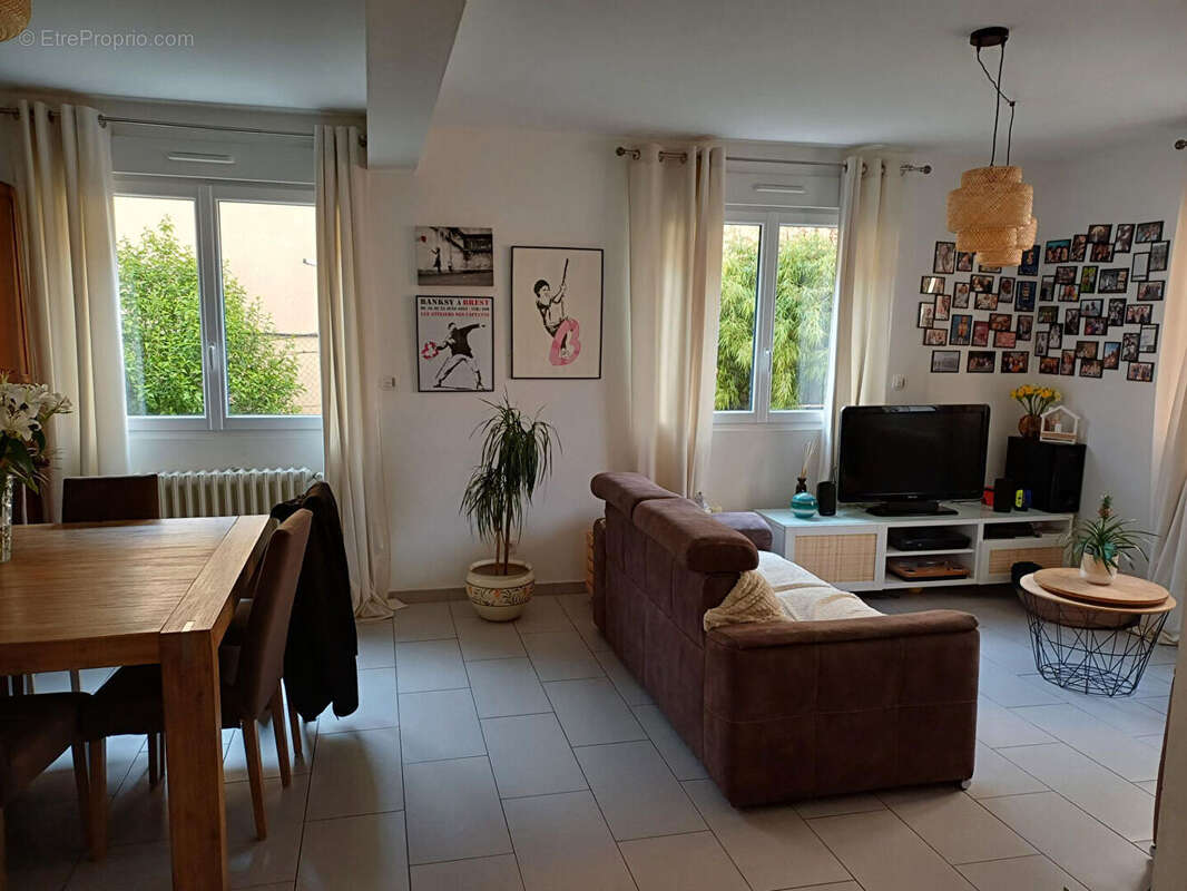 Maison à SAINT-BERTHEVIN