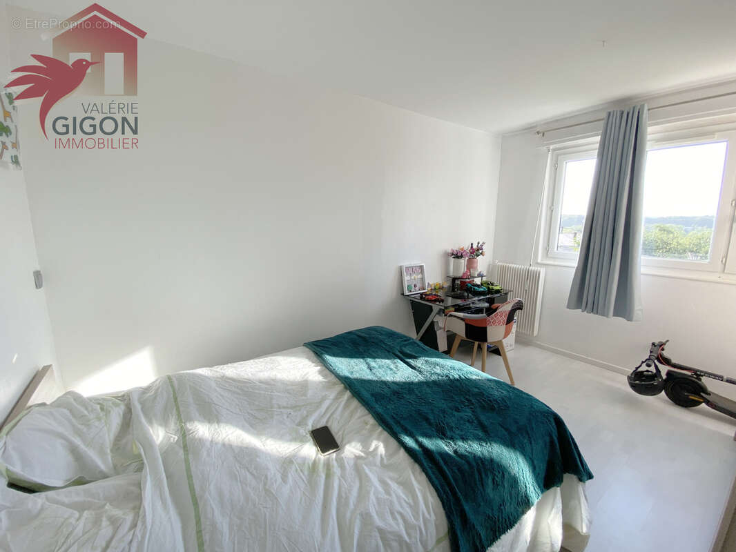Appartement à GRAND-CHARMONT