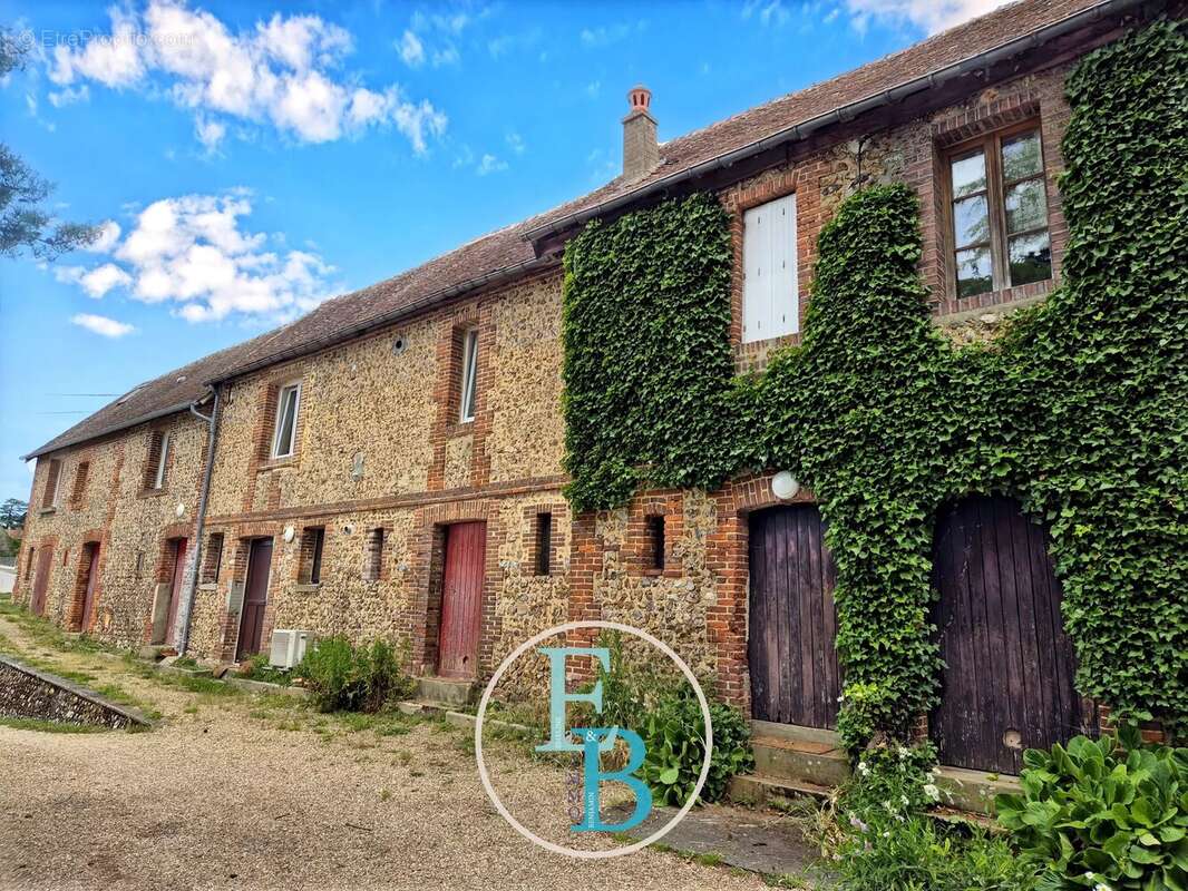 Maison Anglo-Normande et ses dépendances ! - photo 25