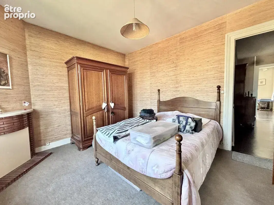 Appartement 160 m² à Merignac  - photo 9