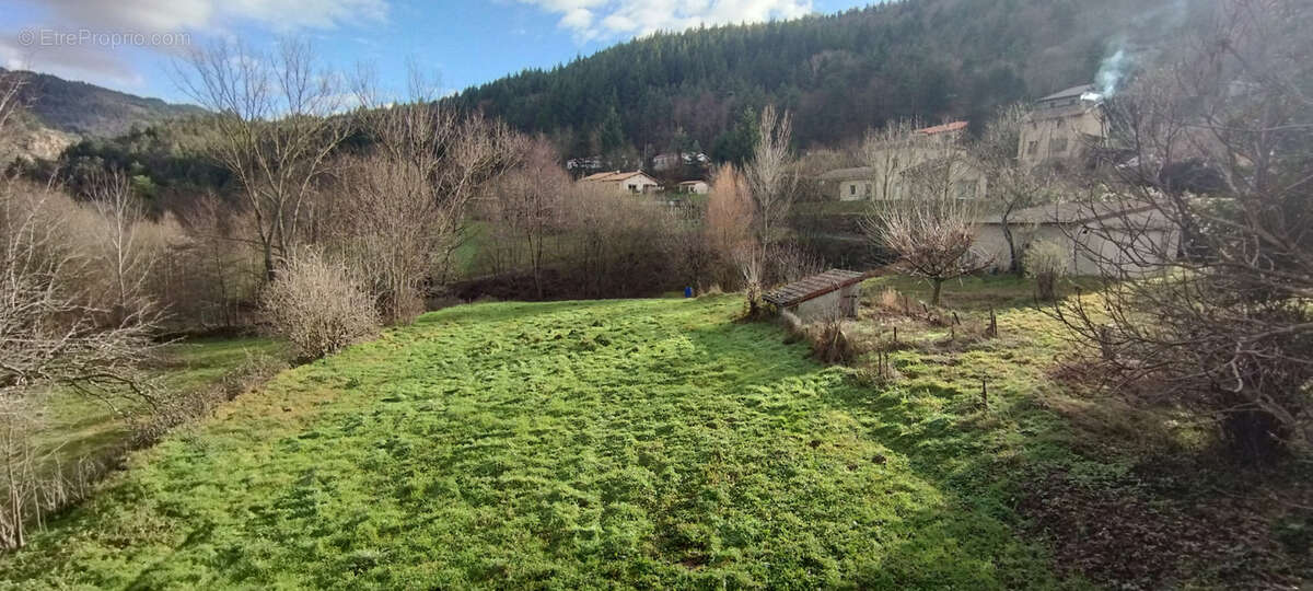 Maison à SAINT-MARTIN-DE-VALAMAS