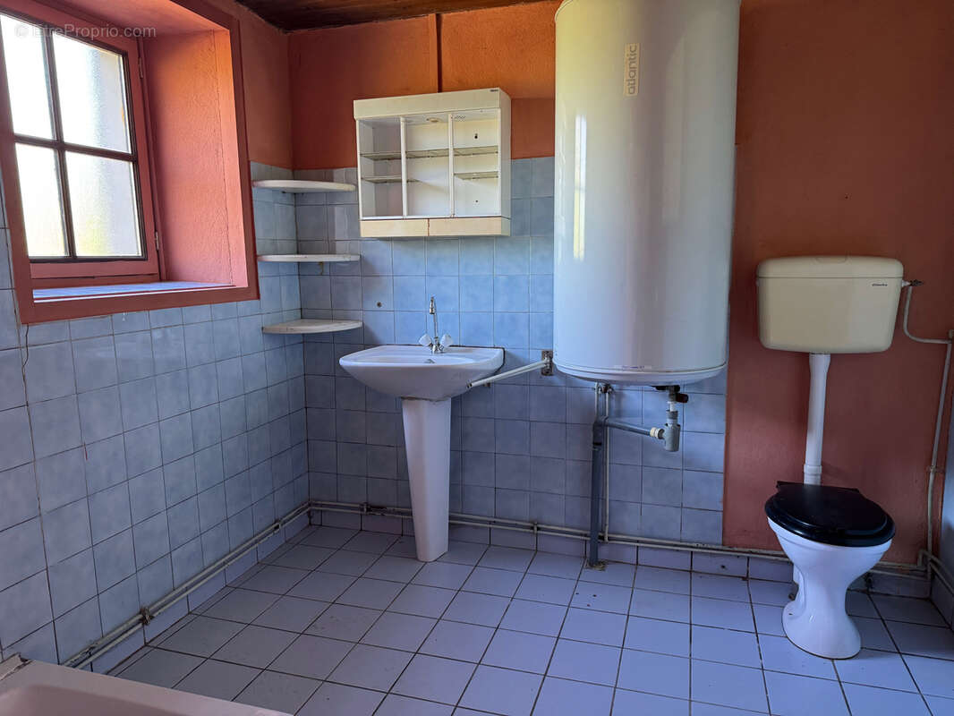Maison à réhabiliter - St Martin Lars - 85210 - photo 5