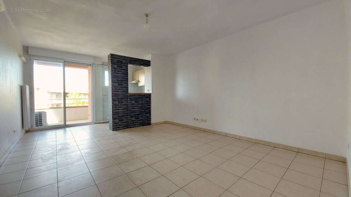 Appartement à GAGNAC-SUR-GARONNE