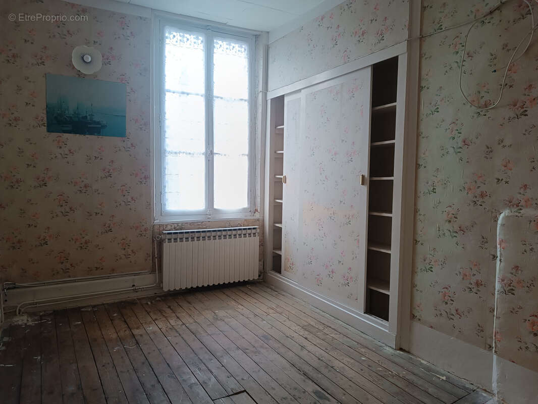 Maison à LA POTERIE-AU-PERCHE