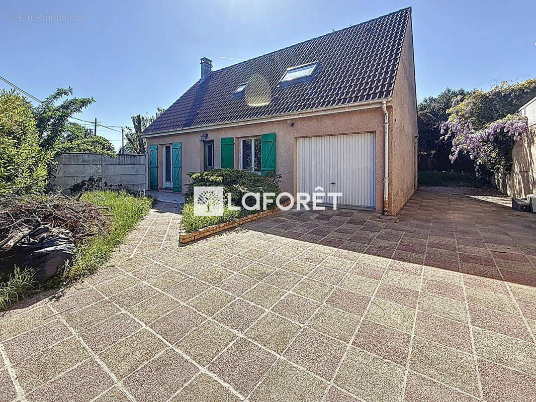 Maison à MONTFERMEIL