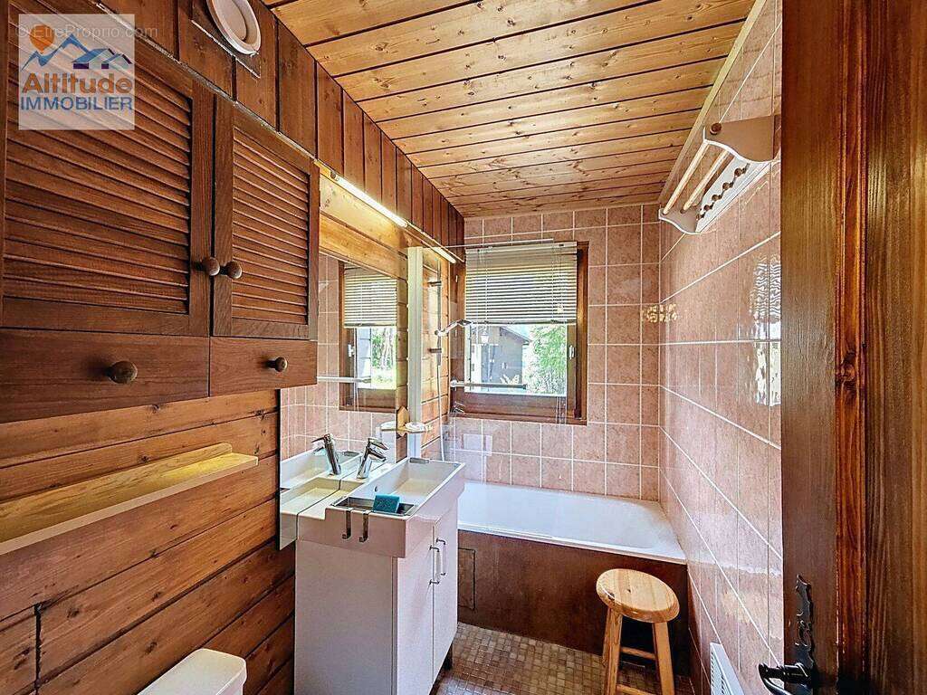 Appartement à CHATEL