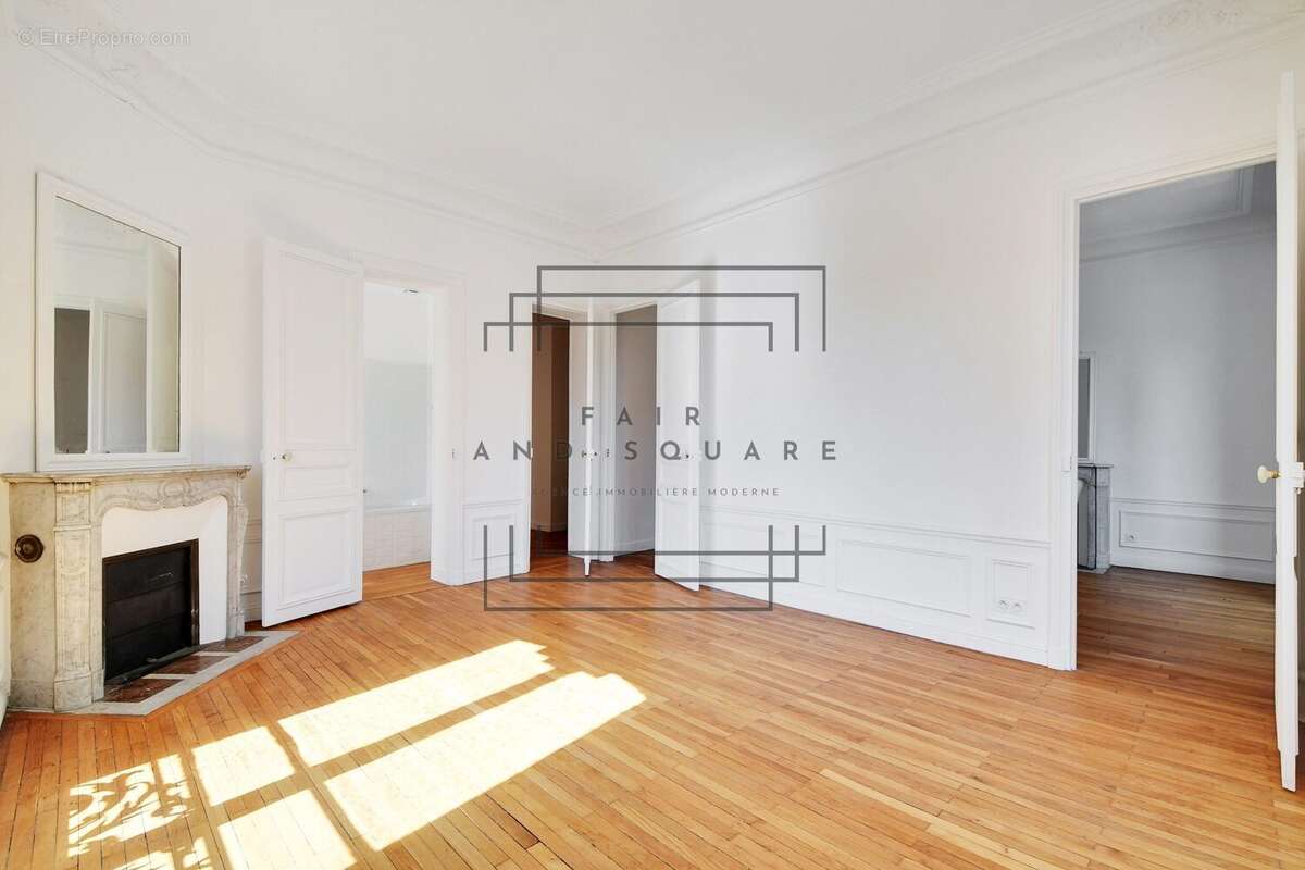 Appartement à NEUILLY-SUR-SEINE
