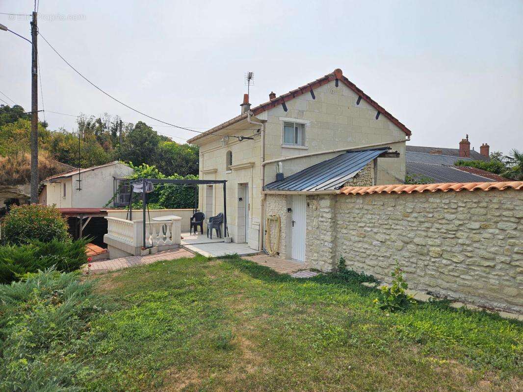 Maison à THOUARS