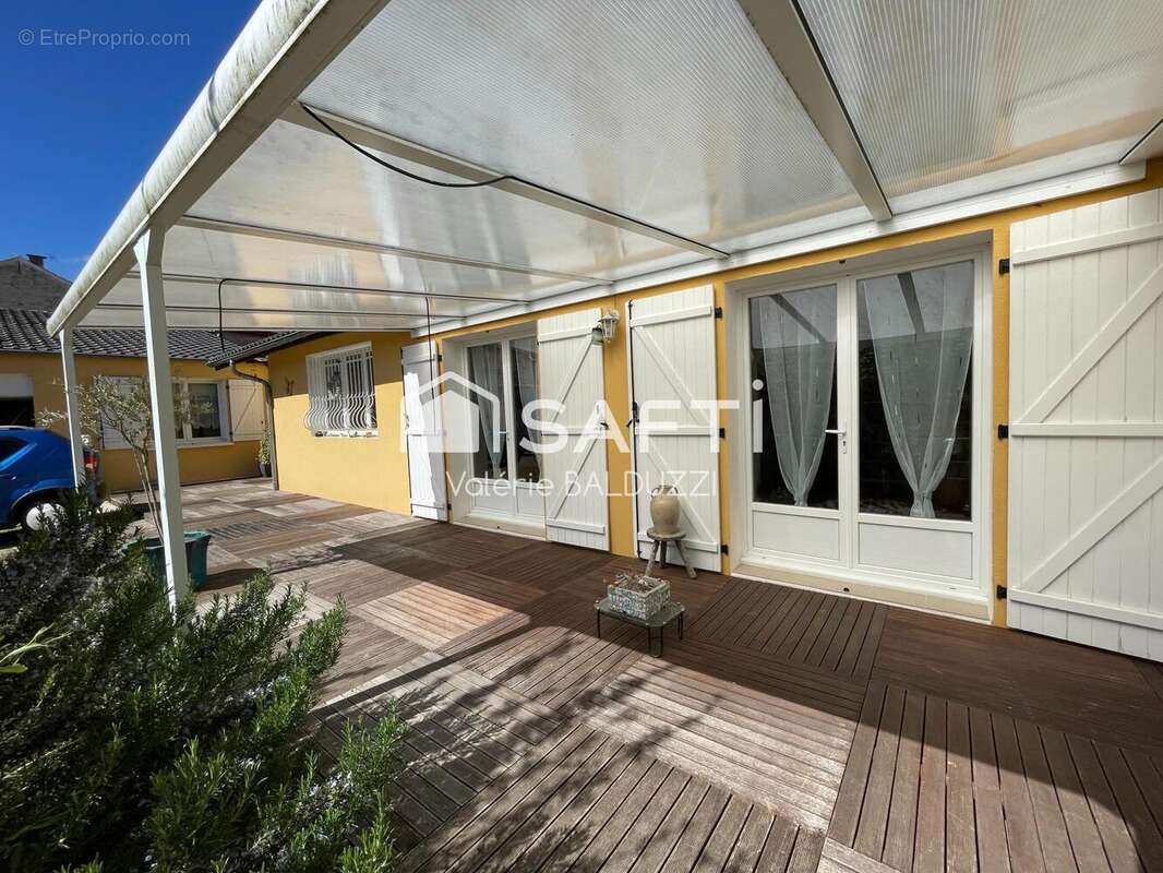 Maison 139 m² à Nogent-L'artaud  - photo 2