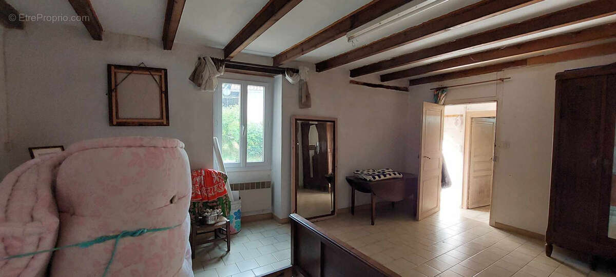 Maison à CHIRAC