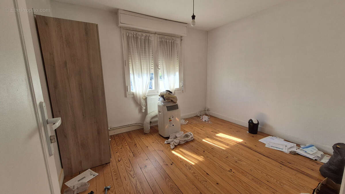 Maison à VILLENAVE-D&#039;ORNON