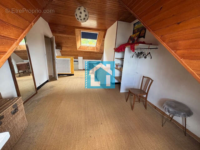 Maison à JULLOUVILLE