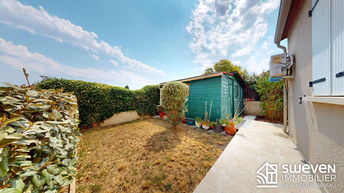 Maison 95 m² à Llupia  - photo 2