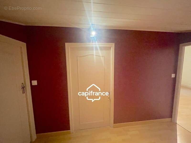 À vendre – Maison de campagne à SAINT CYR DES GATS (85) - photo 16