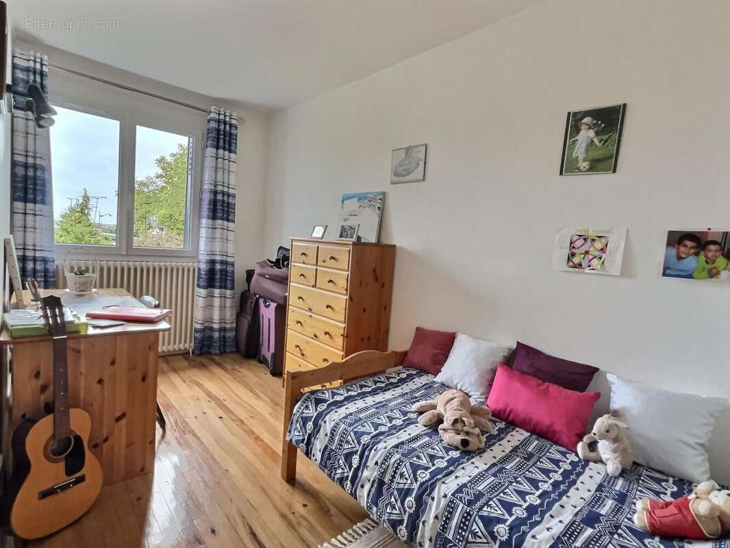 Maison à CORBEIL-ESSONNES