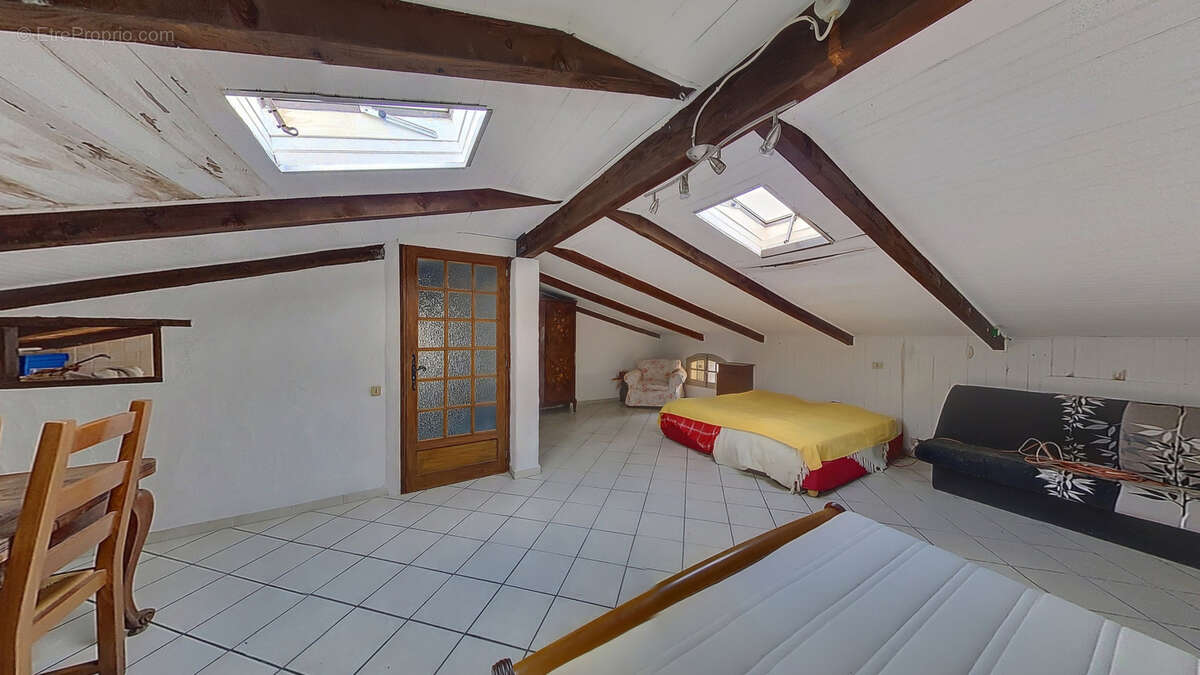 Maison à ENSUES-LA-REDONNE