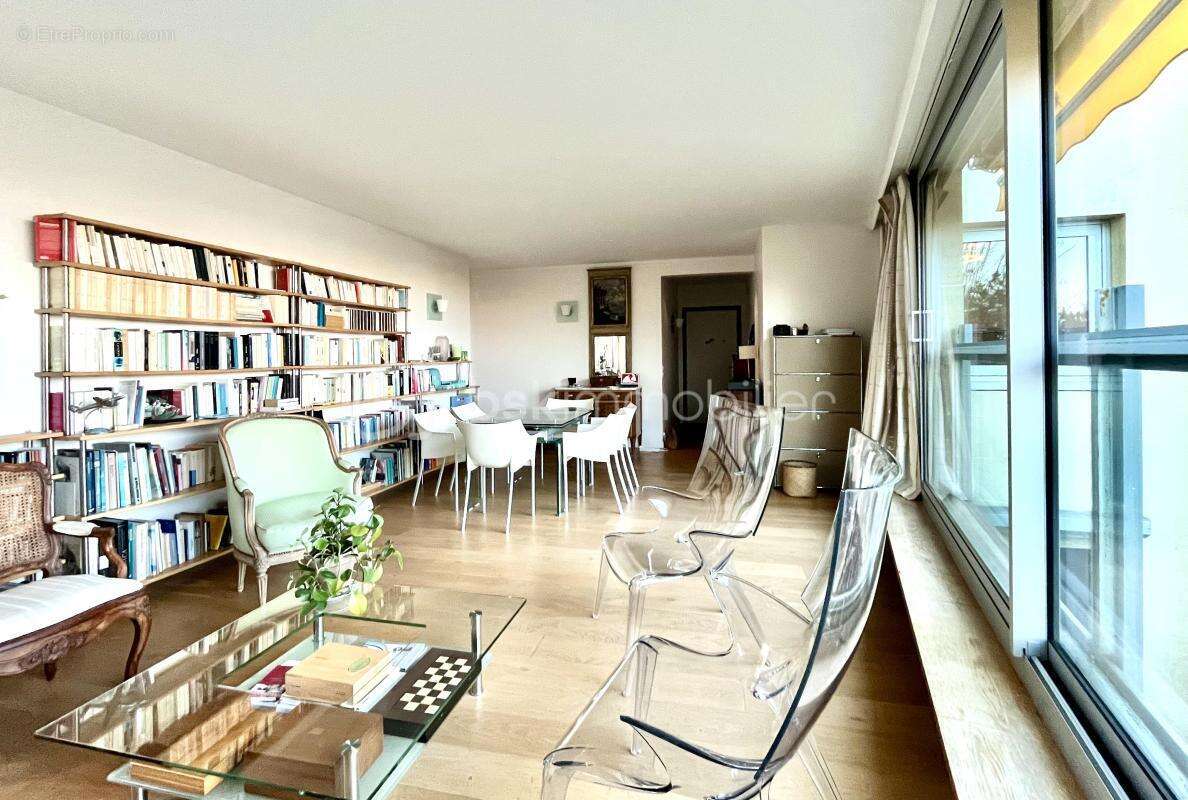 Appartement à SAINT-CLOUD